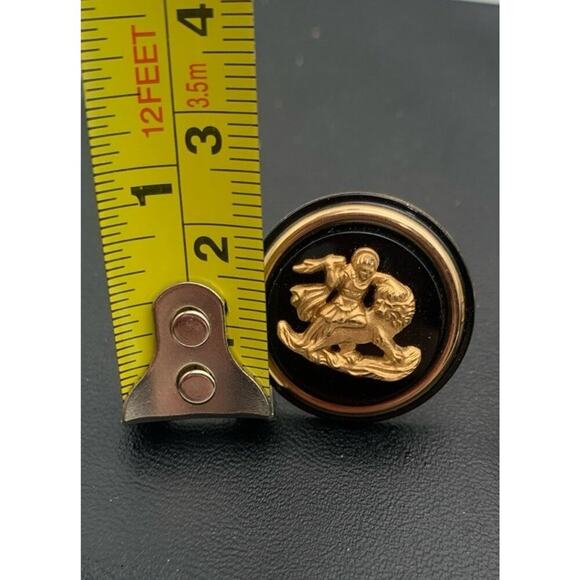 Vintage Swank Valor Cuff-Link Set Man On Lion Black Gold Tone Cufflinks Signed - Picture 3 of 5